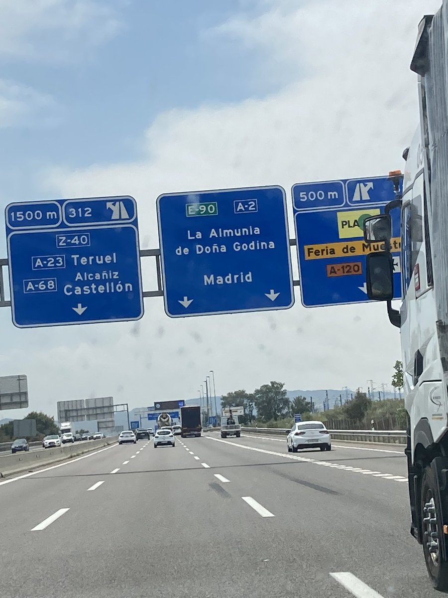 Pau Escribano tweet media