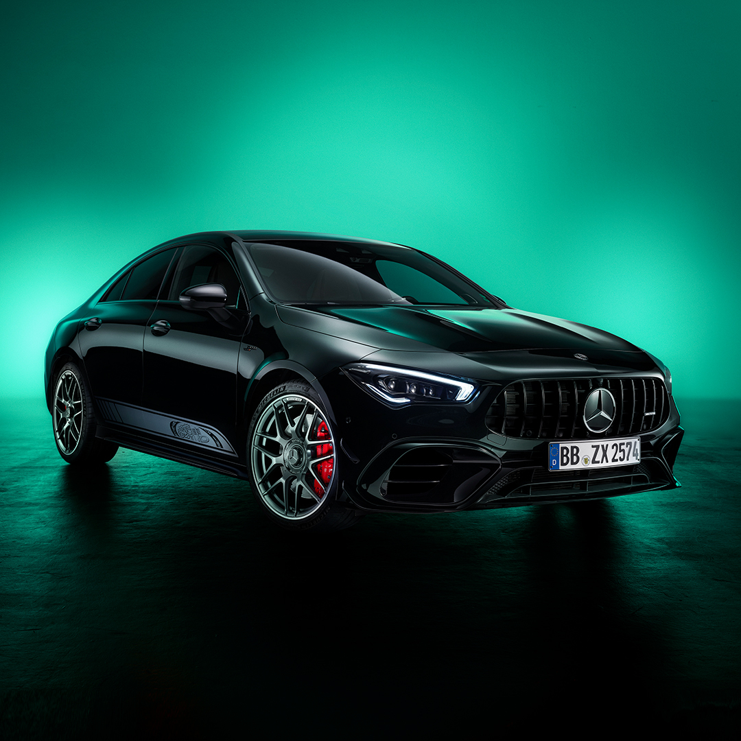 MercedesAMG's tweet photo. These two 55th anniversary editions of the Mercedes-AMG A-Class and CLA not only look special. They are.
#MercedesAMG #55YearsOfAMG https://t.co/IN5P9bLasW