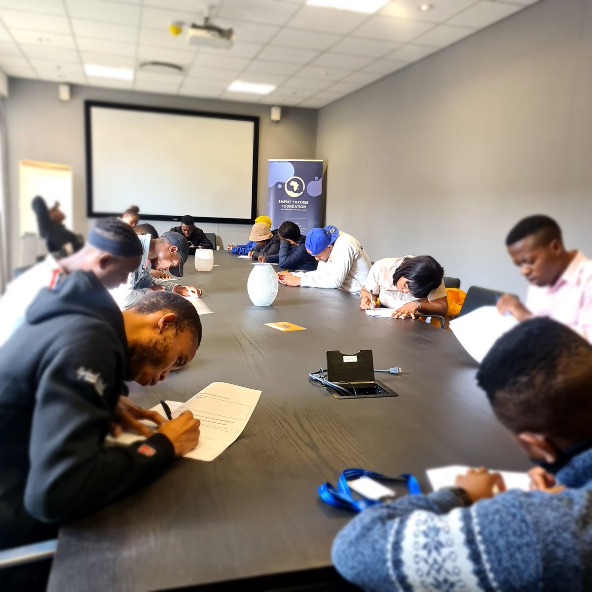 EpfCampus's tweet photo. We back again with Test Friday
#EPF #Innovation #SoftwareDevelopment 
@epftechhub https://t.co/brEmbRT1Wo