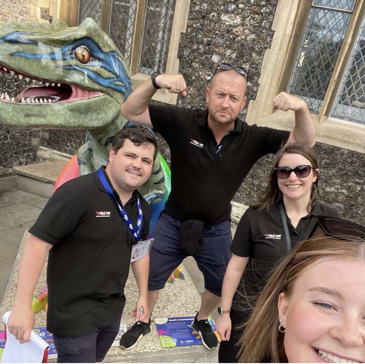 mrtplusrex's tweet photo. We had a roar-ly good time at the @GoGoDiscover22 Sponsors Challenge for @break_charity last night!🦖 

The Toilets+ Team came first in the ‘Most Creative Mode of Transport’ category, when we switched walking for rowing, and made our way down the river to get to another T.Rex!🛶 https://t.co/PdKLoB2SyW