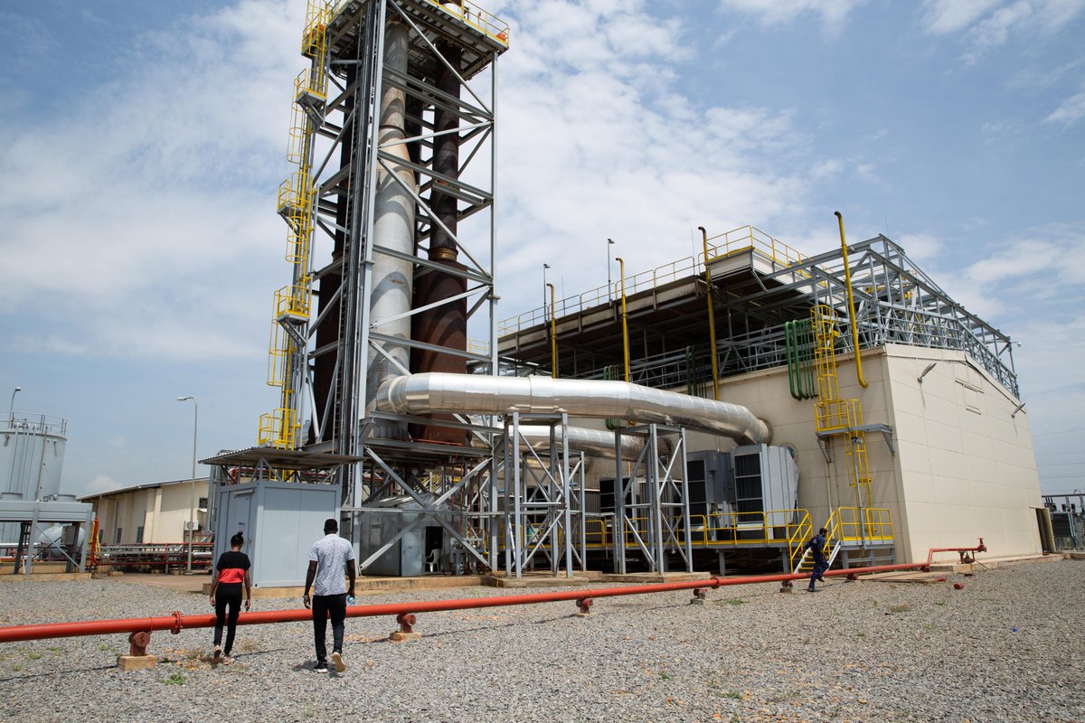 EzraCompanies's tweet photo. The Ezra Power Plant in Juba, #SouthSudan,  is the country’s first privately-owned power station. It took   Ezra Construction and Development Group (ECDG)  just over two years to plan and construct the facility.  #PoweringUpSSD  #BuildingALegacyTogether  #EzraPowerPlant https://t.co/iOy3mgtD7q