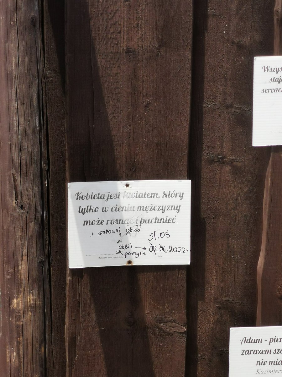 OdaDoBrowara's tweet image. UWAGA, PROSZĘ O RT!!! TO SA TABLICZKI KTÓRE WISZĄ W ZAKOPIANSKIM AQUAPARKU "GORĄCY POTOK"
proszę nagłośnijmy sprawę bo to jest po prostu przerażające