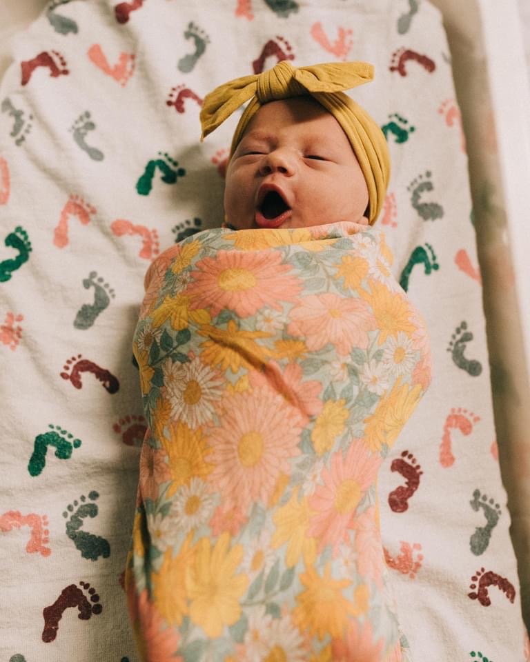CoachBrooksStep's tweet photo. Zoe’s the best!

7/20/22 1:23 AM
7 lbs 1 oz
20 inches https://t.co/pwXFKRmpfp