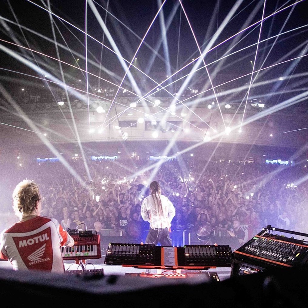 the_prodigy's tweet image. London Brixton , u were massive , what a Fukin night !  
We are ready for round 2 tonight ! Respect to all the Prodigy warriors in the house , 
We live forever ✊🏴‍☠️
#theprodigy
#attackmode
#weliveforthebeats
Photos by @shootinginvader
And Alfie Blue