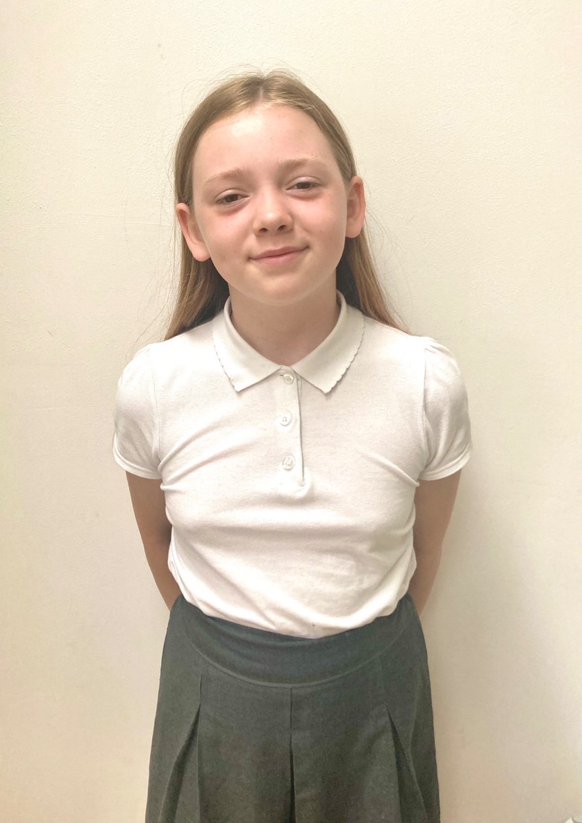 First day vs Last day of primary school 😄
 Thankyou to all of the teachers Evie’s had over the years since she started at <a href="/school_ws/">WIlliamStockton</a>  in year 2! She’s thoroughly enjoyed her time with you ☺️ @class_6f <a href="/Trish18451374/">Trish</a>