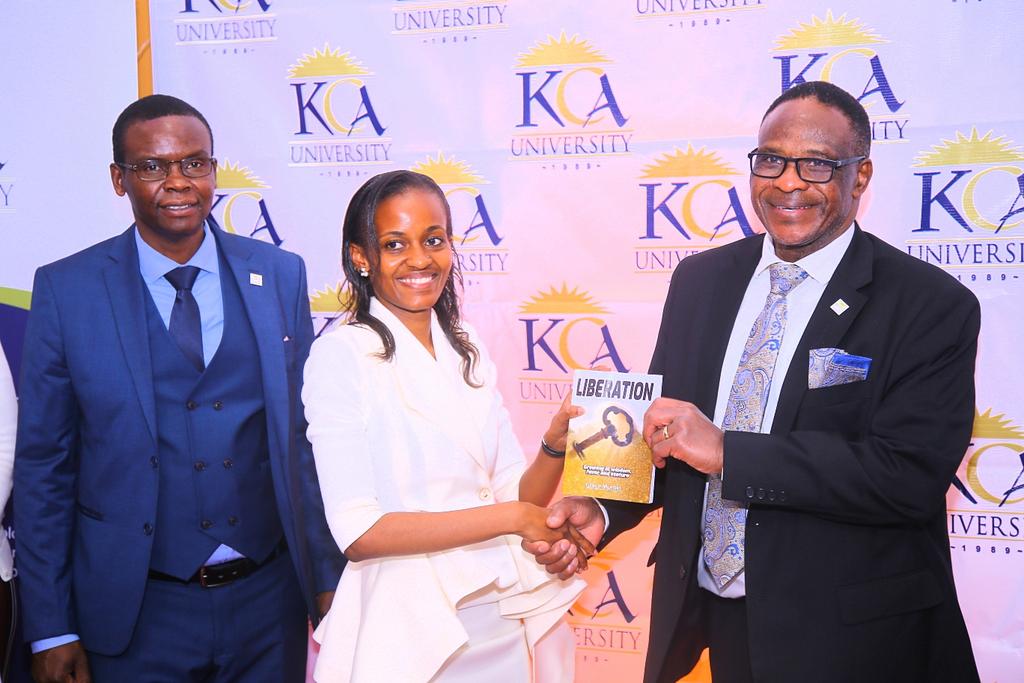 Kevo_Eight's tweet photo. Ms. Grace Muroki awards her Gifts to the DVC and Dean @kcauniversity

Decor: @sunflowerkenya
Venue: @kcauniversity
@its_makena_

 #JoinKCAUniversity 
#LiberationBookLaunchAtKCAU

Msando Moses Kuria 4 million #KUgraduation 
#JusticeForMwamba https://t.co/FwSBXSCy9w