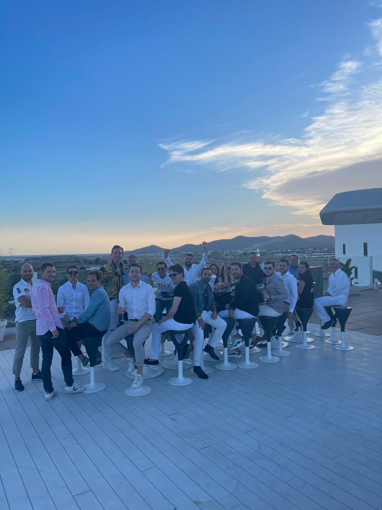 📸<a href="/AlilaPromoteur/">ALILA</a> réunissait ses collaborateurs à Ibiza à l'occasion de son séminaire développement ! 4 jours pour réunir et fédérer les équipes et célébrer les succès de cette année.
Merci pour votre participation et merci <a href="/LegrosHerve/">Hervé Legros</a>, à l'initiative de ce moment inoubliable !