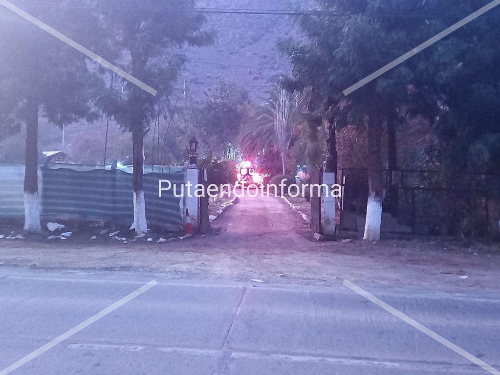 PutaendoInforma's tweet photo. Apuñalamiento masivo en Hogar Génesis de Las Coimas, deja heridos de extrema gravedad y en riesgo vital https://t.co/5kJqJY7Isn https://t.co/LiAHdEt3Jn