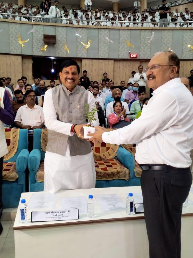 RGPV (Rajiv Gandhi Proudyogiki Vishwavidyalaya) tweet media