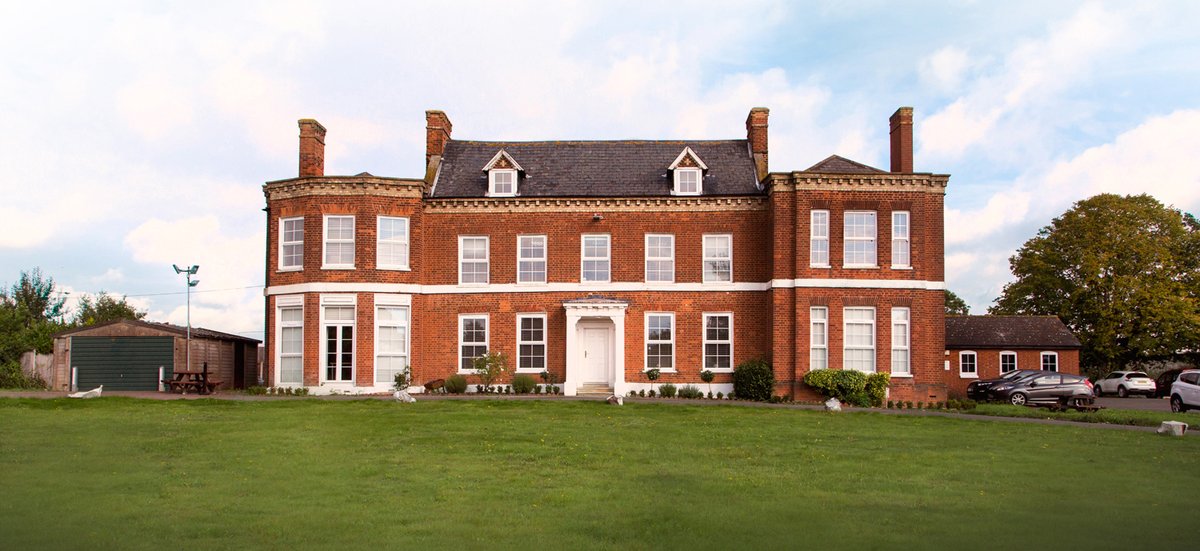 Office 11 is available to rent
219 sqft
Garden view
Free parking
Manned reception
24/7 access
Beautiful grounds
Meeting room
Book a viewing today
Leanne@theoldrectory.uk.com
#OfficeToRent #OfficeSpace #Essex #BowersGifford #Pitsea #Basildon #Laindon #Benfleet