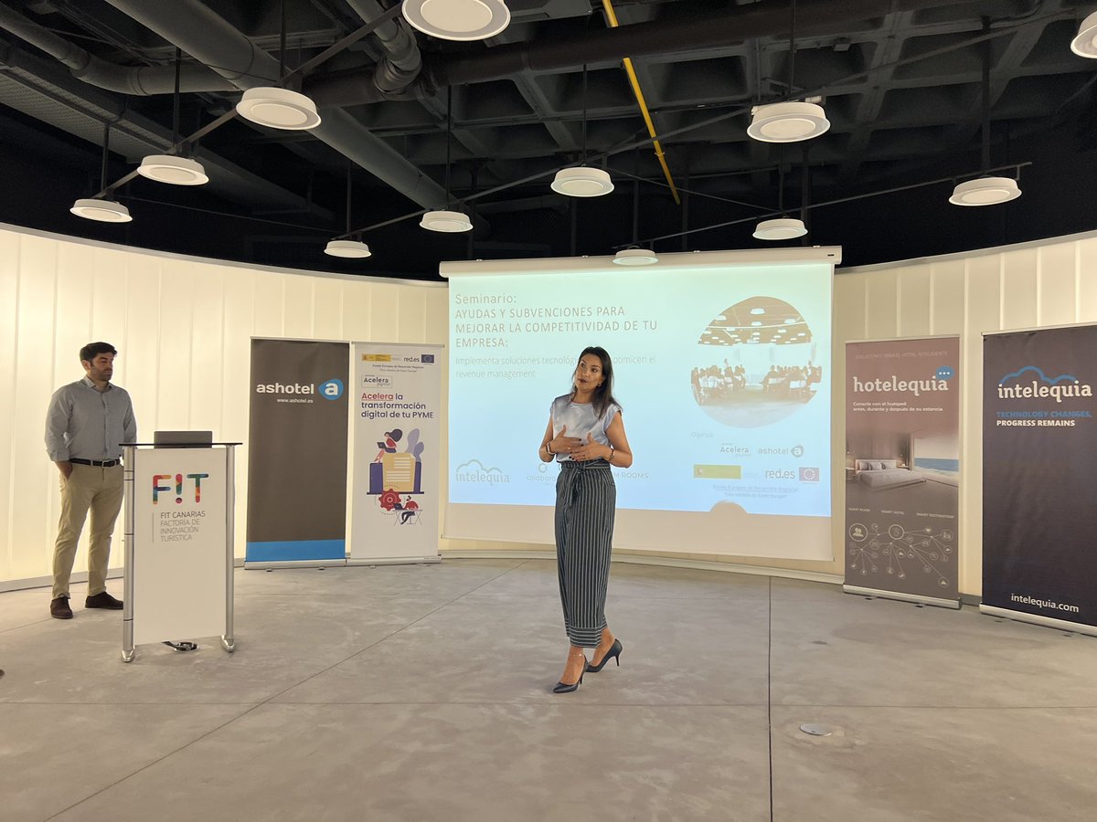 Muchas Gracias a tod@s los asistentes y organizadores por compartir junto a nosotros esta masterclass sobre "Ayudas y #Subvenciones para optimizar el #Revenuemanagement de las empresas y hoteles" en el seminario presentado hoy en <a href="/FITCanarias/">FIT Canarias</a> 😊💙 <a href="/Ashotel/">Ashotel</a> <a href="/aurumrooms/">aurumrooms</a> ColaborAC