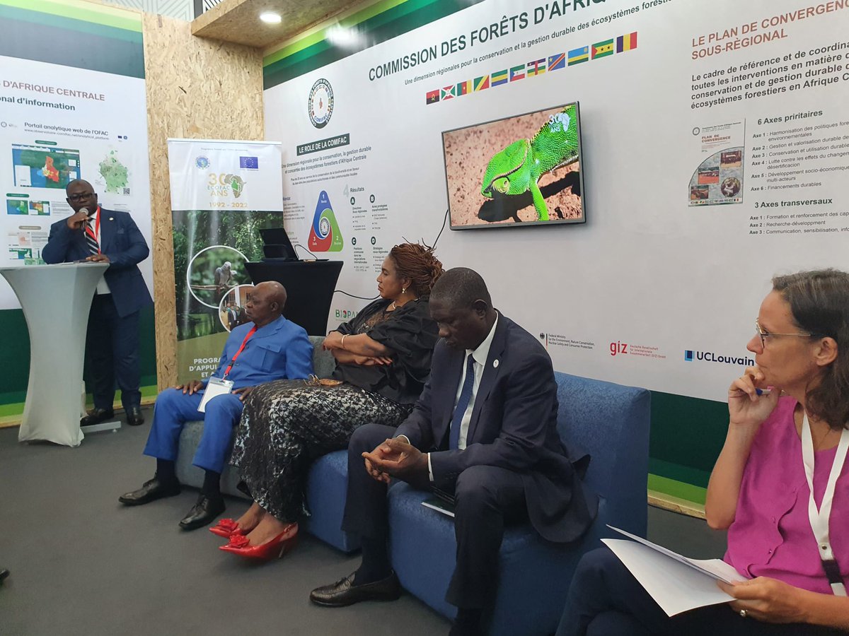 ecofac6's tweet photo. Session #30ansECOFAC à #APAC2022 #Kigali. 30 ans de coopération #UE pour la biodiversité en Afrique centrale. https://t.co/KAGR1vWEs6
