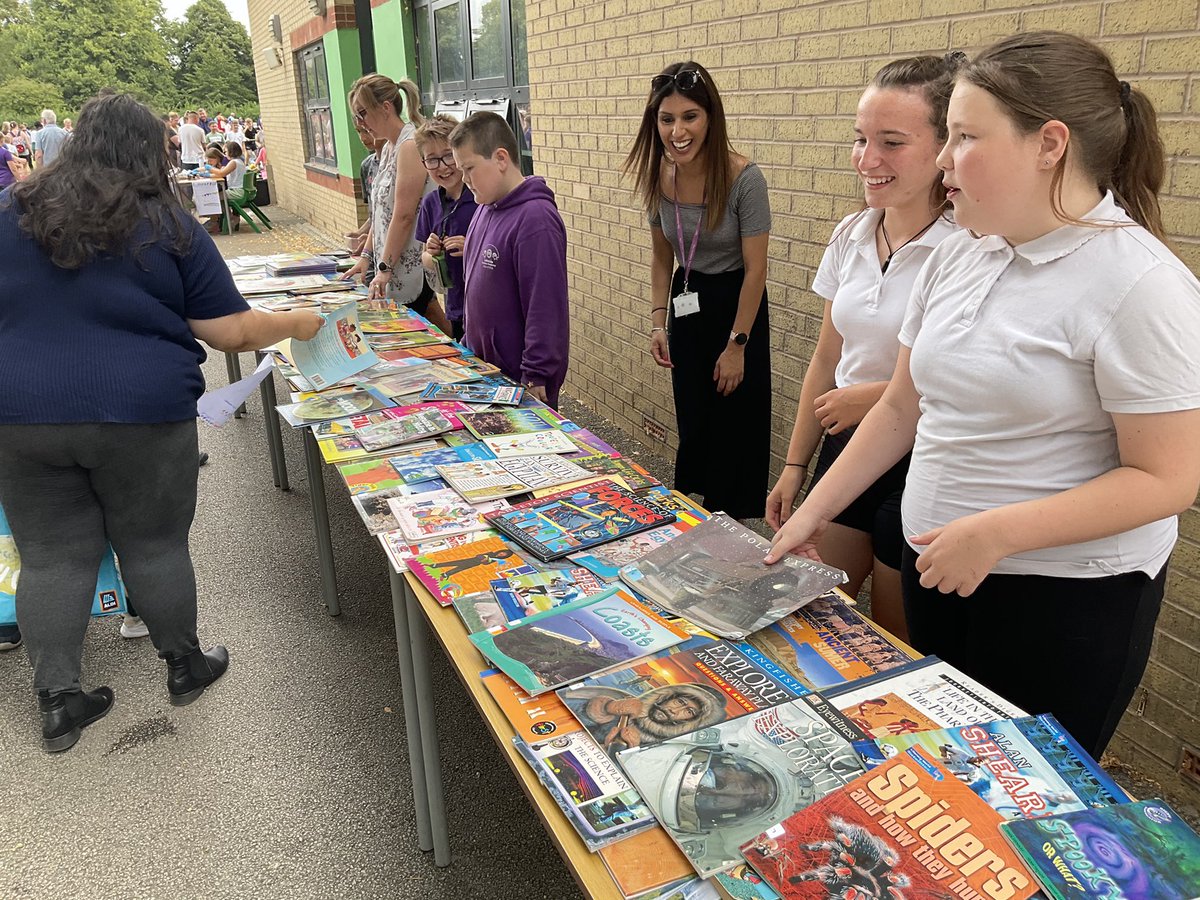 THANK YOU to all the wonderful Lakeside Families that came along to our #SummerFayre2022 !! The atmosphere was great and it was lovely to welcome a range of local businesses too! #CommunityEngagement #Celebtration <a href="/theharmonytrust/">The Harmony Trust</a>