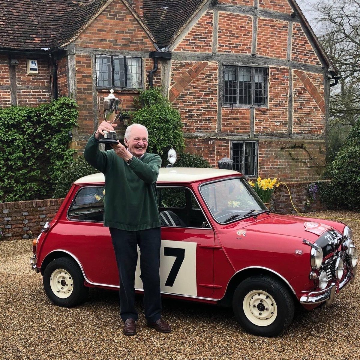 Very sad to hear of the passing of Paddy Hopkirk 😢 Complete legend and lovely guy too. RIP Paddy and thank you 🙏🏼🚗💨🇬🇧🏁