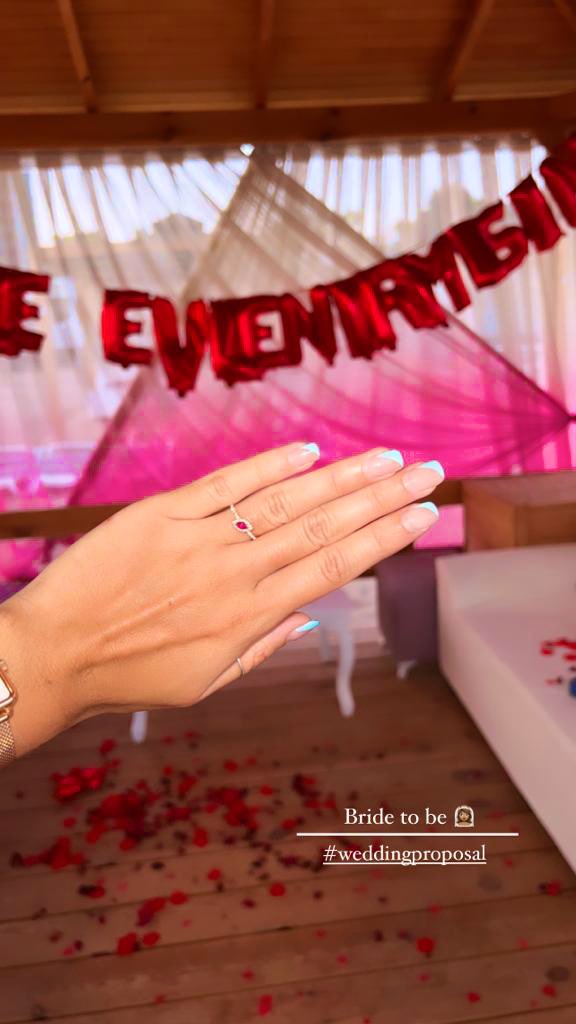 M8 beyAz tweet media