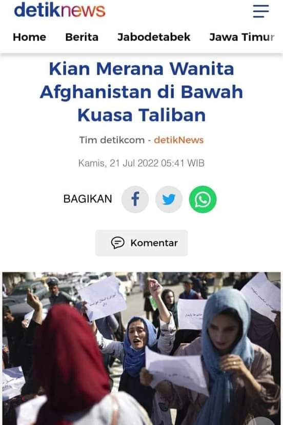 Prasojo077's tweet photo. Buat mbak-mbak yang rindu dengan khilafah, menolak demokrasi &amp; Pancasila. Mulai sekarang bisa coba pindah ke Afganistan saja, siapa tahu kalian betah tinggal disana. 😀

https://t.co/ZQ0BwfMdya https://t.co/czOged4jhI
