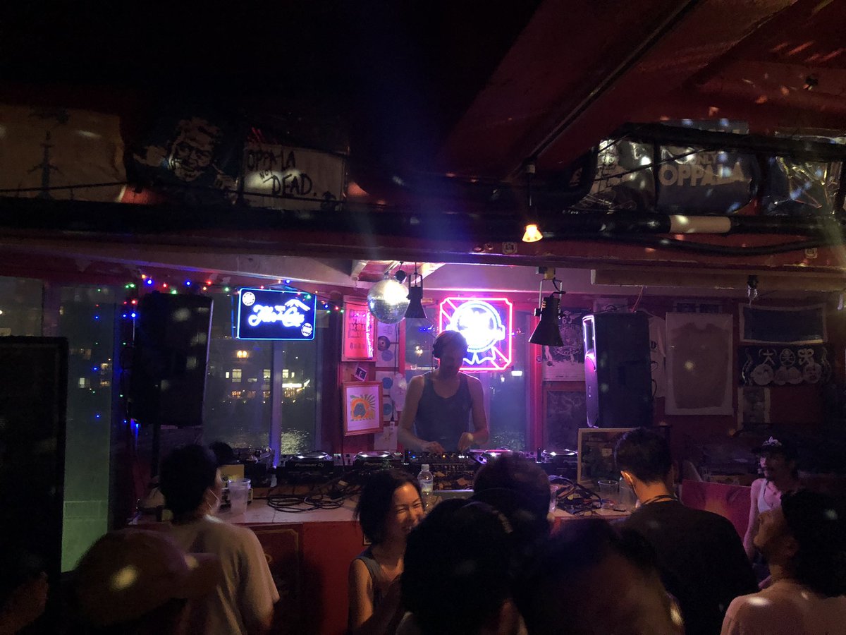 acidnob's tweet photo. 最高な事に遭遇している
#オッパーラ　#OppaLa
#ToddTerje https://t.co/MCvljpKtq5