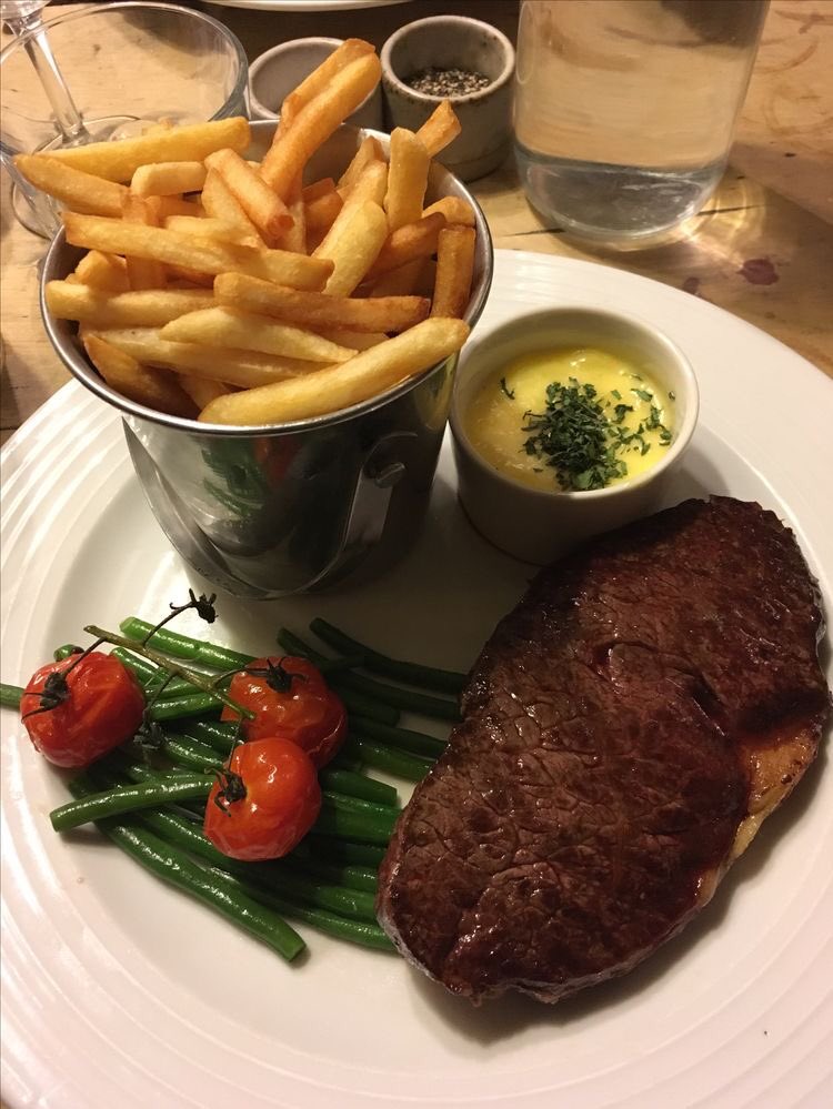 marriepoitiers's tweet photo. 1 word “Delish” #nightmeals😋 https://t.co/jXYssoLvFV