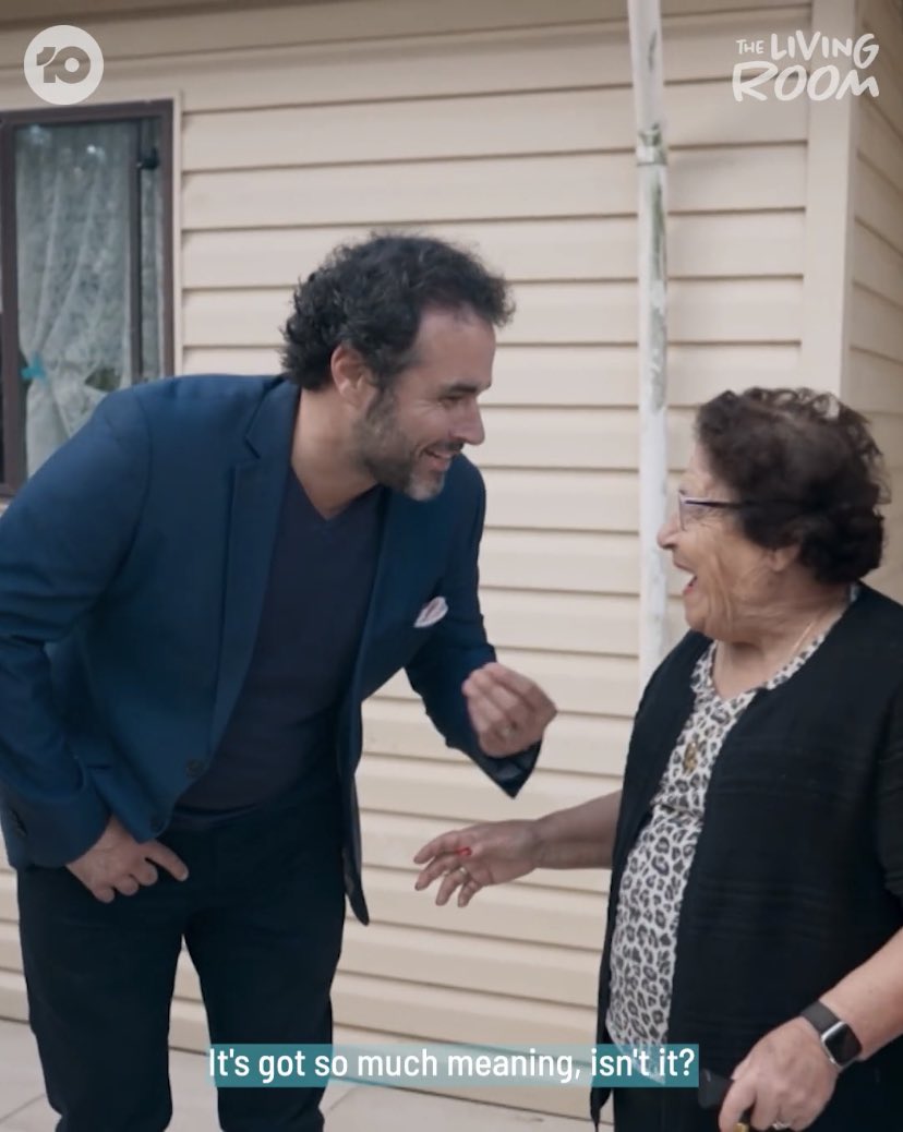 me__movement's tweet photo. Still buzzing @Baz_DuBois @TheCrazyBull @livingroomtv 

Thank youuuuuu ❤️❤️

#backyard #renovation #mummy https://t.co/9Q7Rn111aI