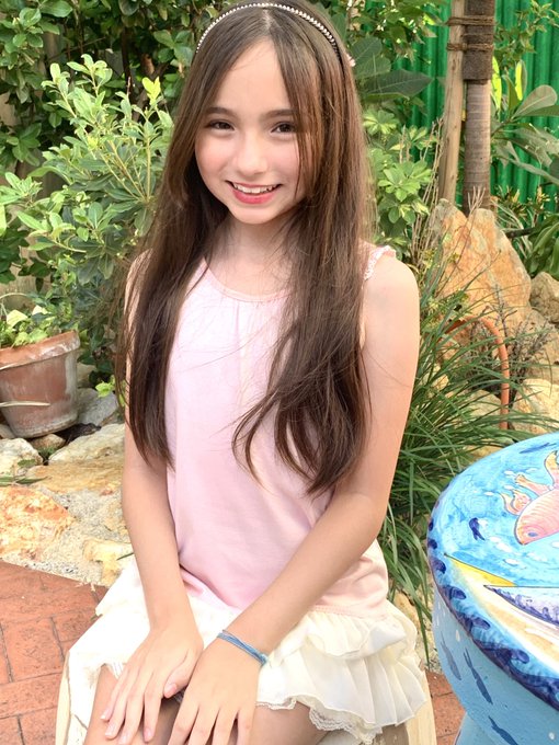 Twitterのコスプレ画像17