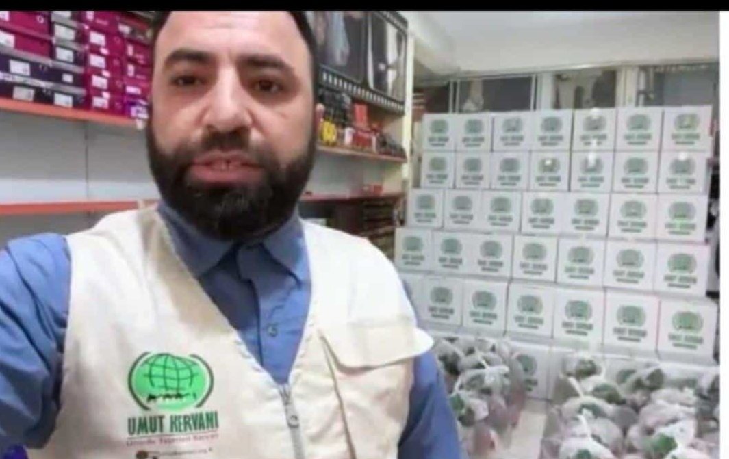 huseyni_sevdam1's tweet photo. İnna lillah ve İnna ileyhi raciun
Akif Polat abeyi kaybettik
Ya Rabbi sen onu rahmetinle merhametinle kucakla onu ve bizleri Bağışla 
Allah ailesine ve sevdiklerine sabır versin.
#AkifPolat https://t.co/apJz6r0emI