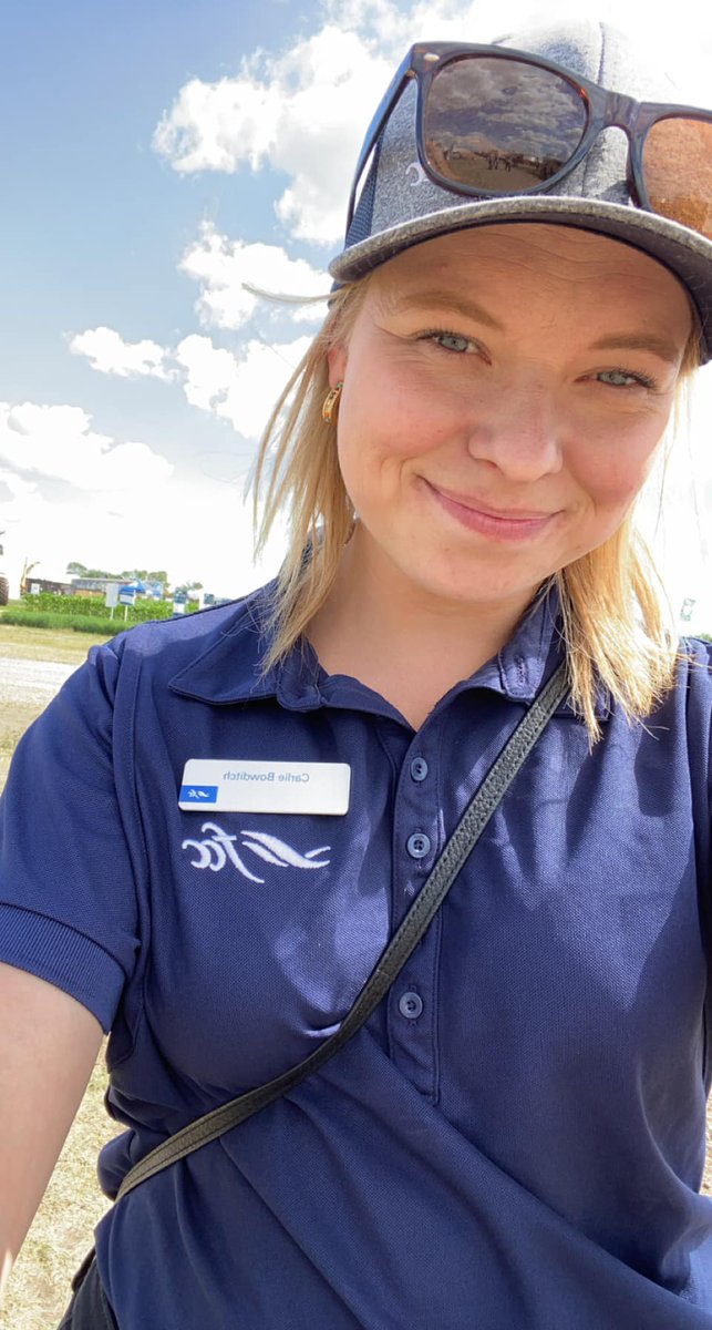 cj_bowditch's tweet photo. Big week at @AginMotion. Hosting an event with @SaskYoungAg, working the booth and driving a cart for @FCCagriculture and walking the show as a farmer with my Dad! Such a great show with great people and great information! Thank you @DiscoveryFarms https://t.co/IBwBHCqqya