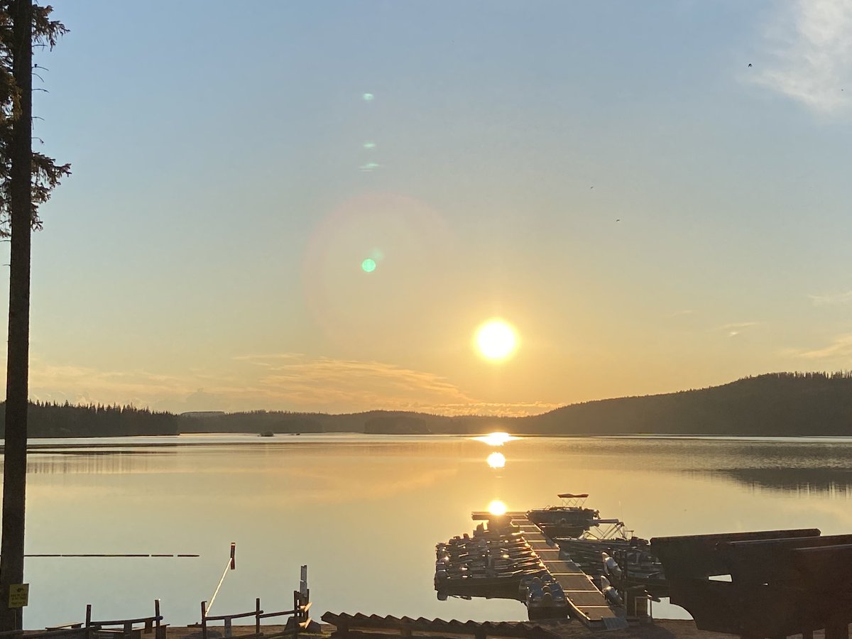 abrightonbell's tweet photo. A beautiful sunrise to start our next adventure! https://t.co/1OyVhd2u11