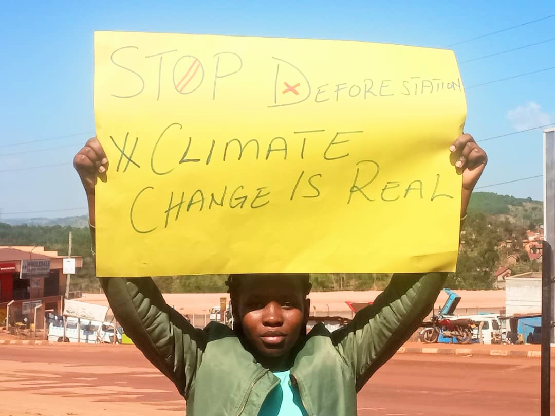 andrew_climate's tweet photo. Corporations are destroying nature for profits. I visited this forest which was cleared by plastic factory. I chose to hold my #climatesrike to expose such actions. I also planted trees and encouraged the community to do the same.
#ClimateStrikeWeek205
#ClimateRevolutionNow https://t.co/axpypJtx9n