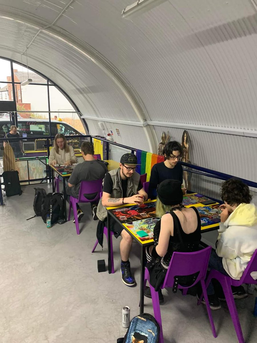 GeekyJossh's tweet photo. Hi everyone at @GeekWarrington  on Thursday we had #minigeekandguardian and #retrogaming #dungeonsanddragons #yugioh #pool #3dprinting https://t.co/VlRGNv2LMe