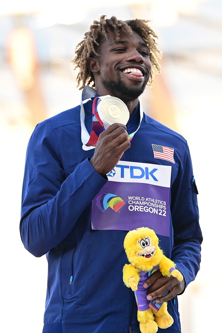 LylesNoah's tweet image. ✅Defended my Title 
✅200m sweep 
✅AMERICAN RECORD
✅made it through the storm