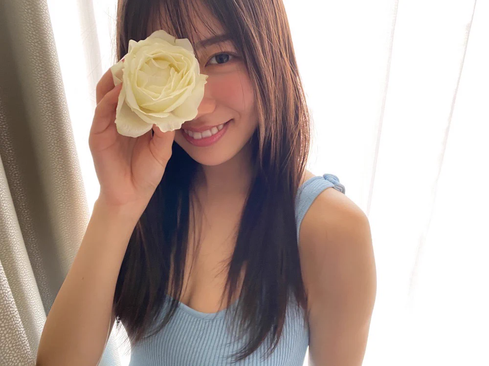 日向坂46 河田陽菜1st写真集【公式】 (@hina_album) / X