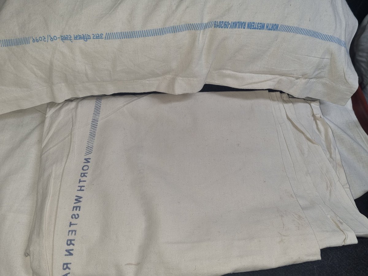 siddhantjoshind's tweet photo. Yesterday I was travelling from Jaipur to Sealdah in 12988 AC2 Tier. When I opened my bedding to sleep I was shocked to see the condition of bedding. All the sheets, Pillow Cover, blanket was super dirty &amp; smelly as it wasn't washed from days @RailMinIndia @AshwiniVaishnaw https://t.co/8UHiHayKTW