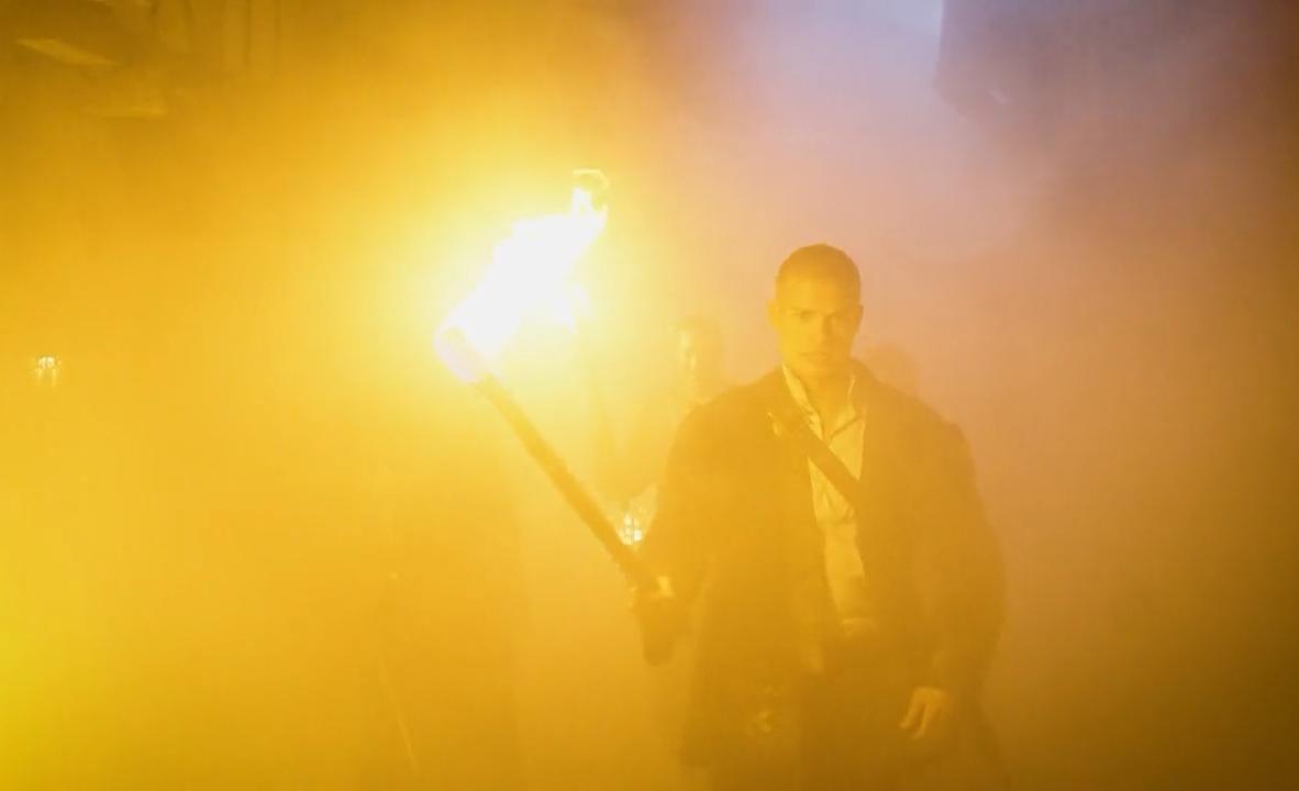 WheelOfTimeBRA's tweet photo. Primeiras imagens oficiais de Josha Stradowski como Rand al'Thor, o Dragão Renascido, na segunda temporada de #TheWheelofTime. https://t.co/U3opFDlfDT