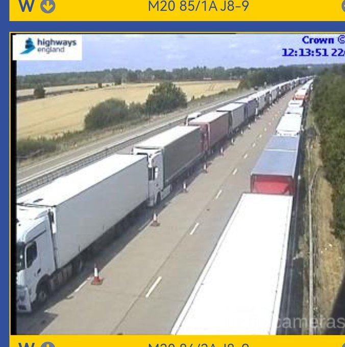 vivamjm's tweet photo. @SkyNews @maddylratcliffe Btw these lorries in Brock have not moved for six hours
Lorries will not keep arriving. The bigger 'queues' will be 'upsteam' in overspilling despatch; then stopped production. All meaning lost GB orders/contracts that won't be renewed. https://t.co/LeRBuK8FAh