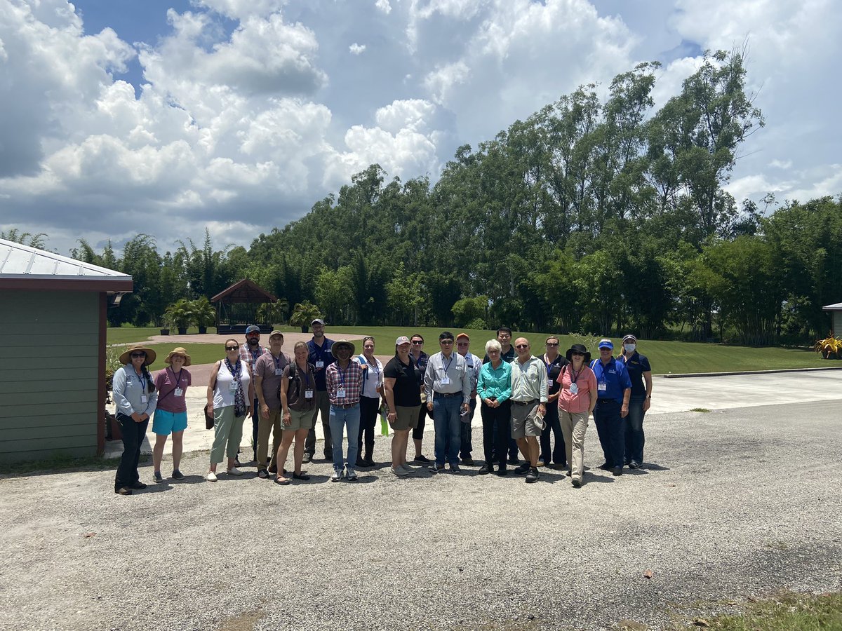 Reading the Farm @ampicfl22 was a wonderful way to spend the day. Thanks Carl and Diane!