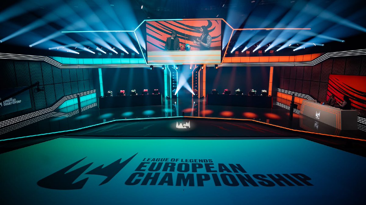 For Friday's #LeagueofLegends #LEC, <a href="/CannsComments/">some odd fantasy esports writer</a> has both his League of Legends LEC #DFS Playbook &amp; his <a href="/PrizePicks/">PrizePicks</a> Top Plays to help you cash in today on #DraftKings &amp; PrizePicks! 💰

▶️ LEC Playbook: ow.ly/J4YB50K25HJ
▶️ PrizePicks LEC Top Plays: ow.ly/19WP50K25HK