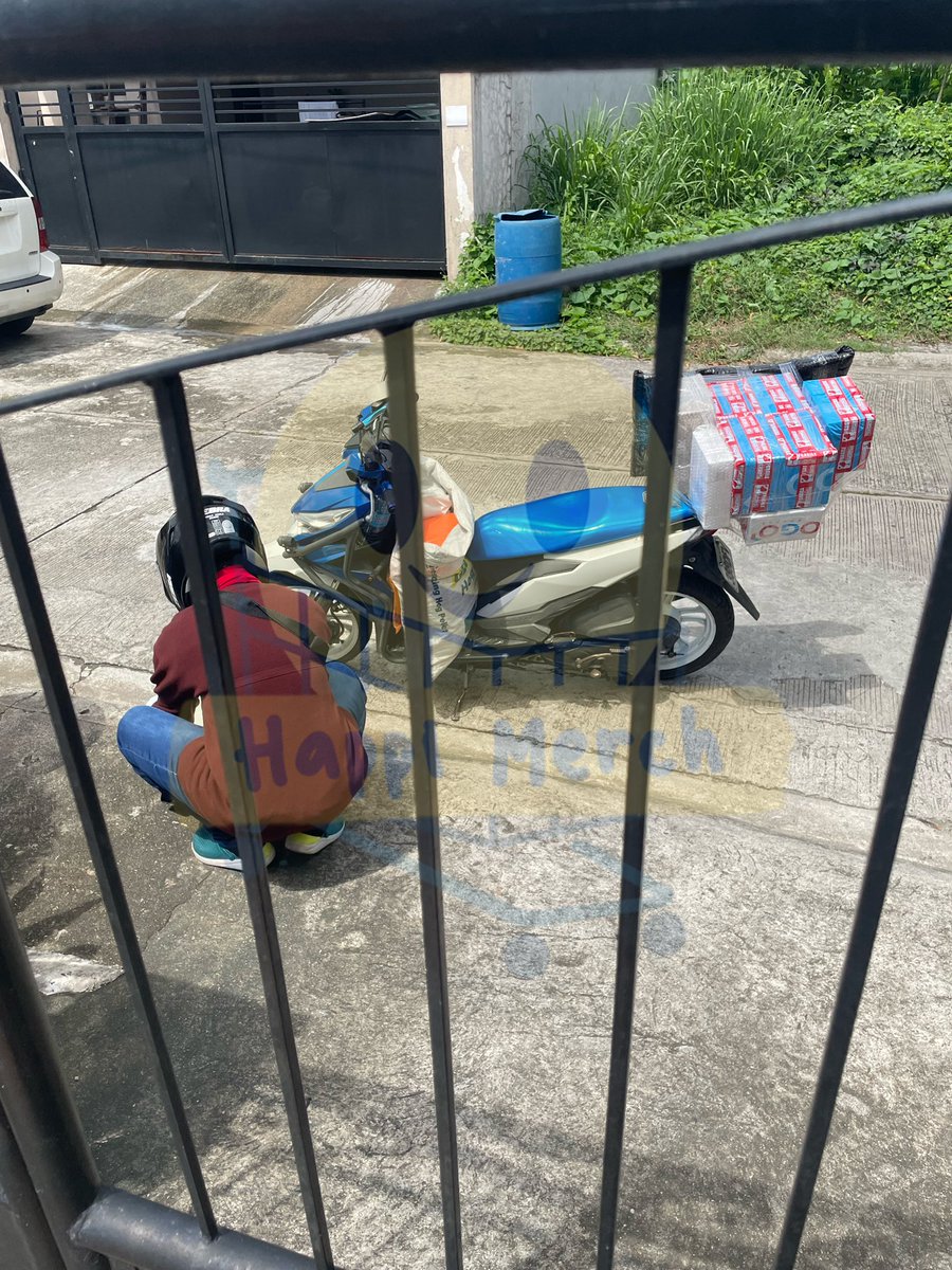 happimerch's tweet photo. #HappiUpdates β»
s/co ggx orders are already packed & picked up by the riders!
thank you for trusting & being patient with us βΊοΈ π π https://t.co/BglaxUapMC