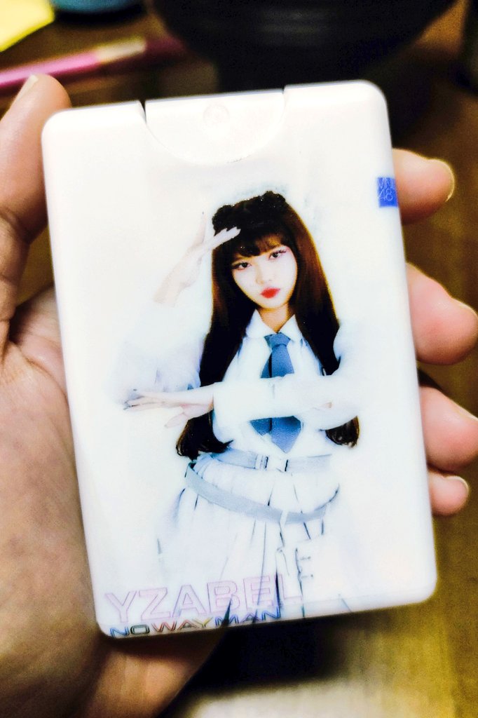 Salamat sa pasalubong ng ate ko. Talaga nga namang patay ang virus dito

#MNL48
#MNL48Yzabel