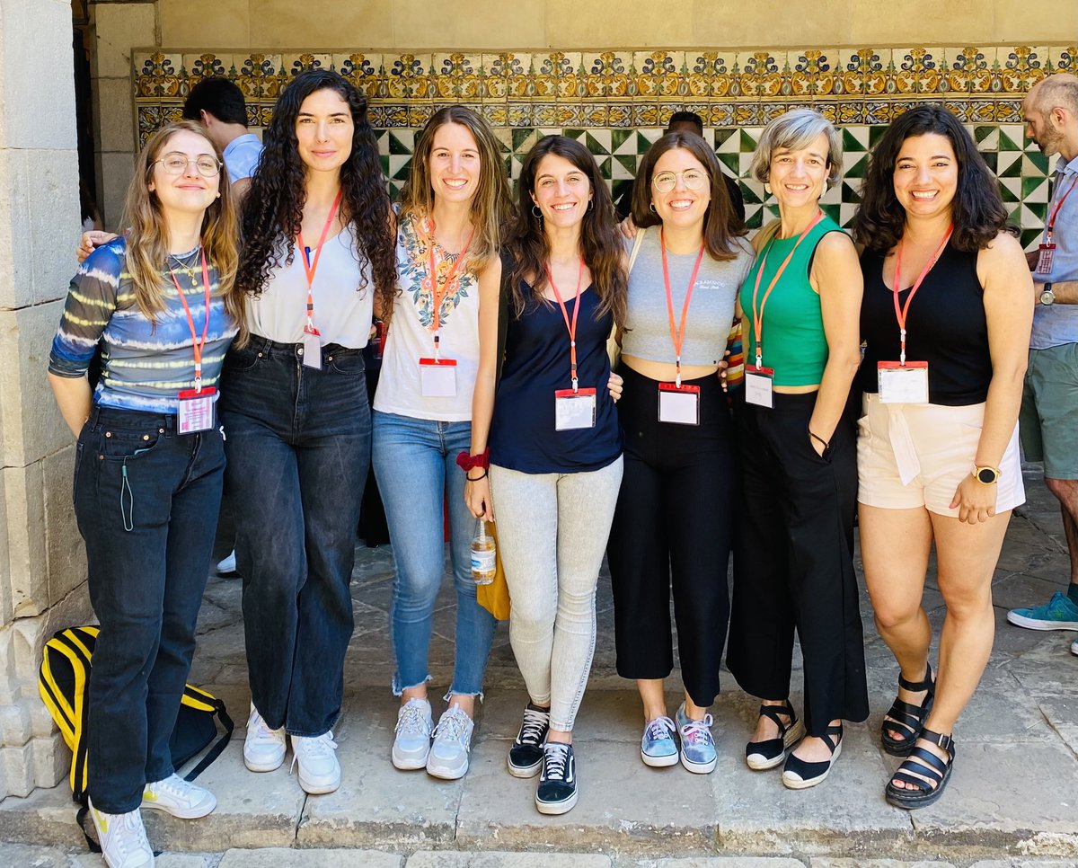 A_RuizHerrera's tweet photo. Congrats to #GalaPujol who won the prize to the best oral presentation!!!! @SCB_iec Well done!!! Very proud and lucky to work with such amazing team of women 💪💪💪 @IBB_UAB @UABBarcelona https://t.co/e0AKmaQ0Bk