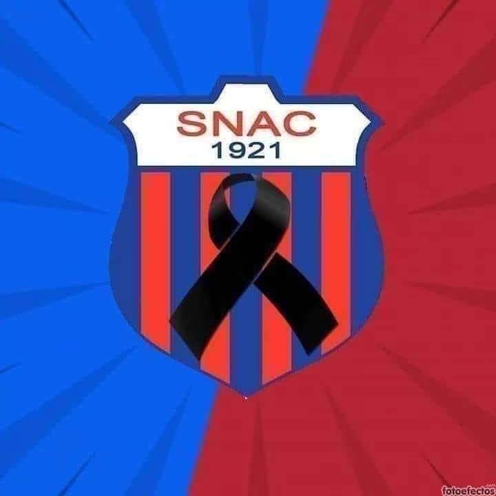 snac1921's tweet photo. Acompañamos a nuestro Director Técnico de sub 14 y Primera, Cristian De León por la perdida de su abuela.
Valoramos muchísimo su compromiso con nuestra institución, jugadores, dirigentes, socios e hinchas están a tu lado ❤️💙 https://t.co/IasAq4kZjW