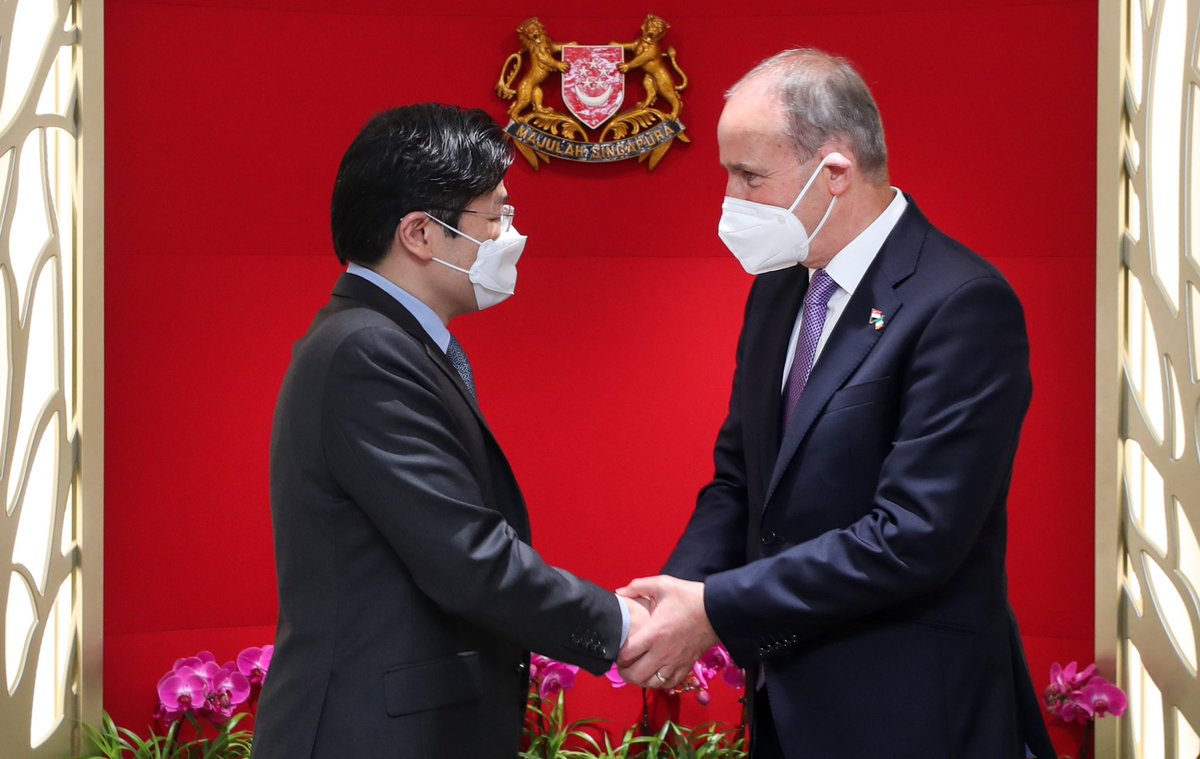 LawrenceWongST's tweet image. Had the honour to meet Irish Taoiseach @MichealMartinTD today. Singapore and Ireland are like-minded on the importance of upholding a rules-based multilateral system. I look forward to working closely with my Irish counterparts to take bilateral ties to new heights!