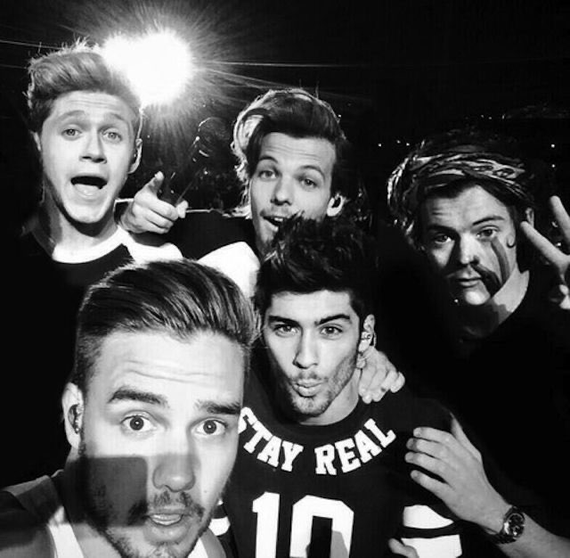 louie4lifee's tweet photo. you know it’s not the same as it was https://t.co/Ne1EaOIh0n