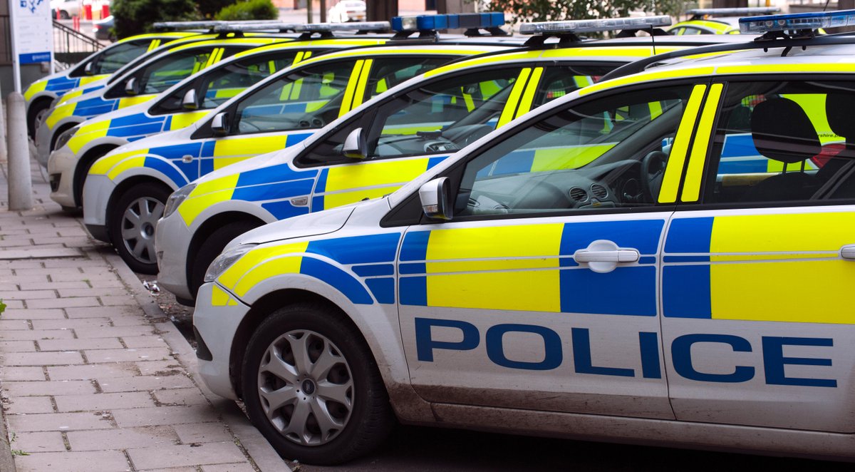 A man's been charged after police carried out drugs warrants in #Cheltenham. The 25-year-old from Bishop's Cleeve's accused of possession with intent to supply cocaine and cannabis. He'll be in court today - two others remain under investigation. #HeartNews