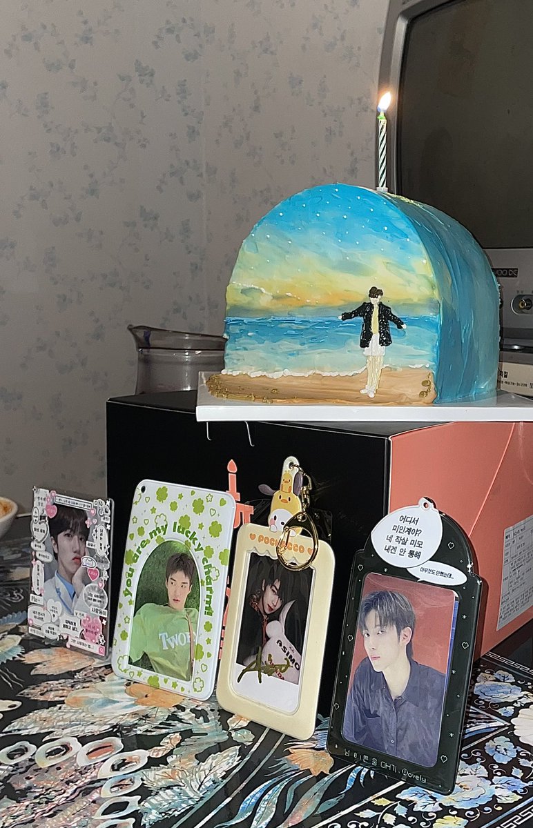 z_Stimmung_t's tweet photo. 텅아 !!! 23번째 생일 너무 축하해 🌊🌿
너같은 낭만보이를 좋아할 수 있어서 너무 행복해，，
사랑 잔뜩 받은 하루였길 🍀💗
爱你爱你爱你 💚💚💚

텅이 생일 같이 축하해준 친구들도 너무나도 사랑 💗 !! https://t.co/ESrvdk2Ovt