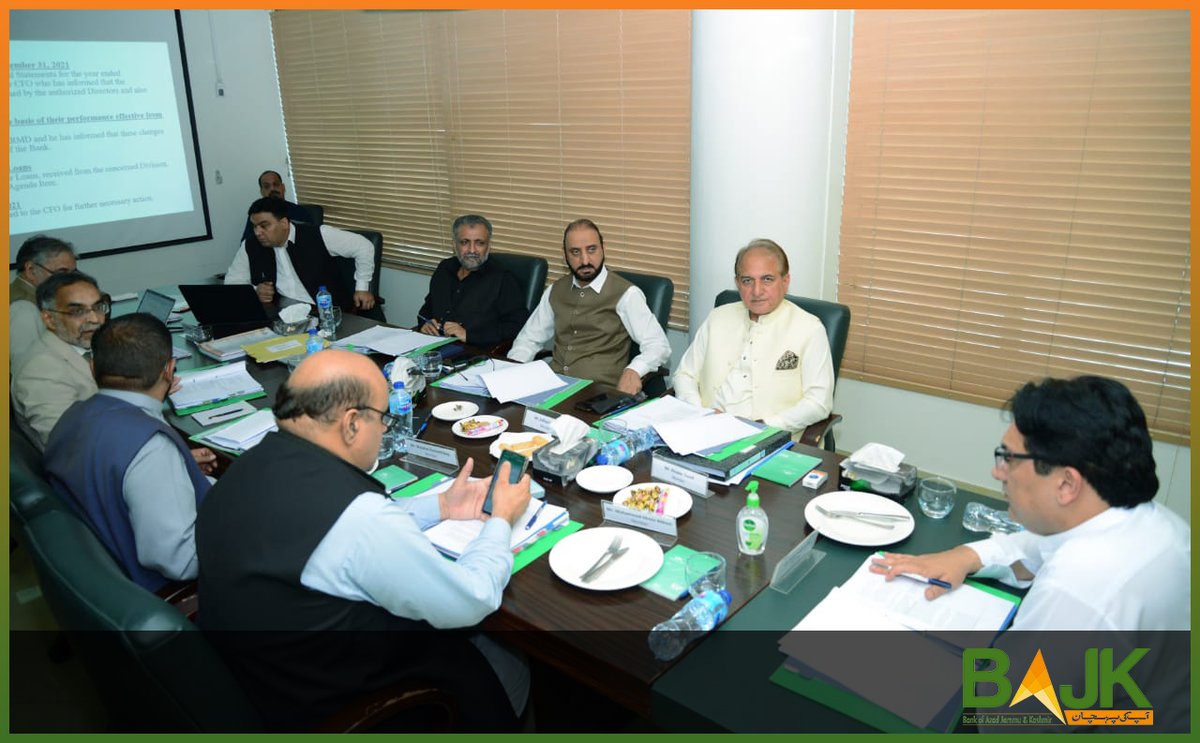 BajkCeo's tweet photo. ریاستی وزیر خزانہ، ان لینڈ ریونیو و امداد باہمی اور چیئر مین بینک آف آزاد جموں و کشمیرجناب خان عبدالماجد خان کی زیرصدارت یہاں بینک کے ہیڈ آفس پر بورڈ آف ڈائریکٹرز کا اجلاس منعقد ہوا۔ https://t.co/FrlVzYdb30