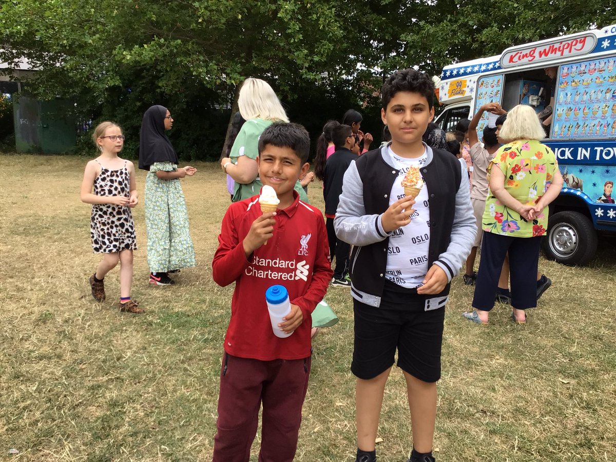 maindee_primary's tweet photo. Thank you to @GMaindee for raising funds selling our plants for #5MR to enjoy an ๐ฆ - diolch yn fawr ๐ https://t.co/NK5mmxGoib