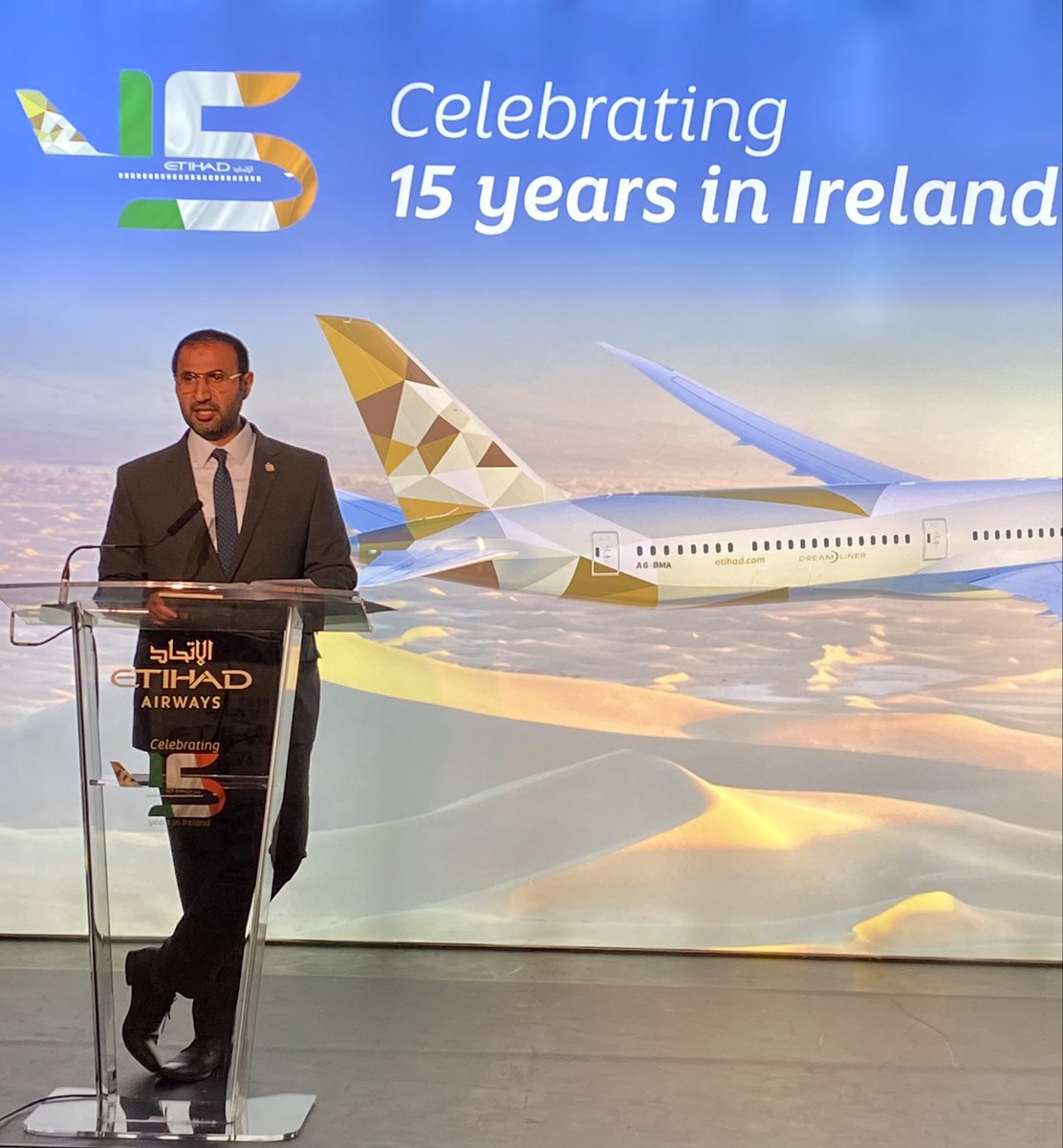 UAEinDublin's tweet photo. سفارة الإمارات العربية المتحدة في دبلن، حفل استقبال إقامته طيران الاتحاد بمناسبة مرور 15 عامًا على بدء تسيير رحلات مباشرة الى أيرلندا، في فندق إنتركونتيننتال في دبلن، حيث حضر الحفل عدد من اعضاء السلك الدبلوماسي والطيران والتجارة والإعلام. https://t.co/oM0PWsUYi7