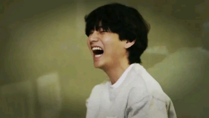 Kvsgel_'s tweet photo. Ang ganda ng ngiti mo mahal ♡ https://t.co/vNJE32j2HZ
