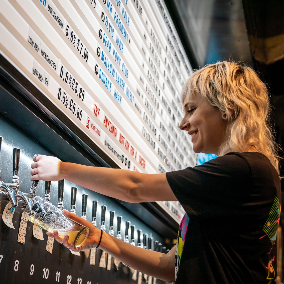 Our friends over at <a href="/brewdogfhain/">BrewDog Friedrichshain</a> are on the lookout for an awesome person to join the team as Duty Manager! Interested? Send us an email!!