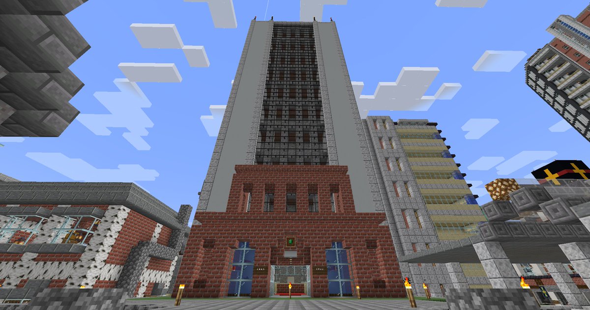 IDL_minecraft's tweet image. 『犬島銀行本店』。犬島の企業のだいたい9割はこの銀行をメインバンクにしています。『スピーディーかつ大胆な融資』という売り文句でシェアを急拡大させましたが、それ故に多数の不良債権も抱えているため金融庁からお𠮟りを受けています。
#Minecraft #マインクラフト